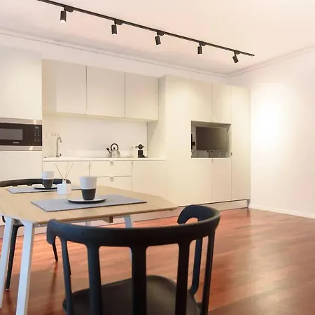 Apartment Bianco 16 - Studio Universitate - Old Town Bucharest